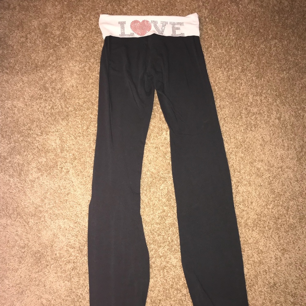 “Love” yoga pants